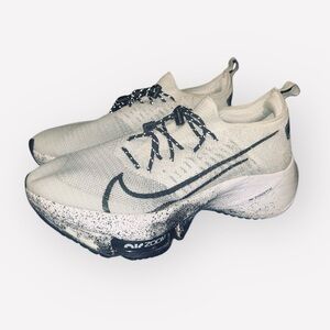 Nike Air Zoom Tempo NEXT% Flyknit By You / Women’s Size 8 U.S.
